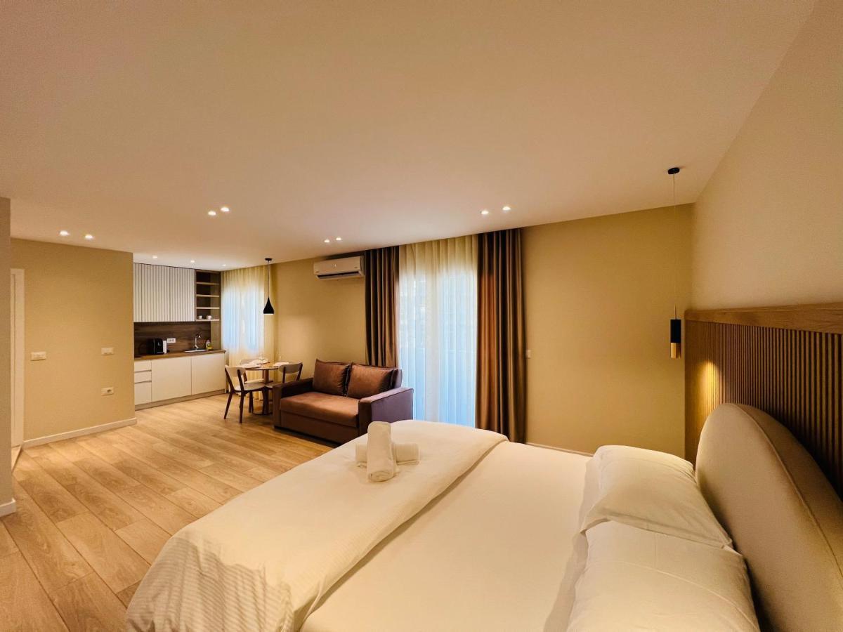 Tirana Center Hideaway Leilighet Eksteriør bilde