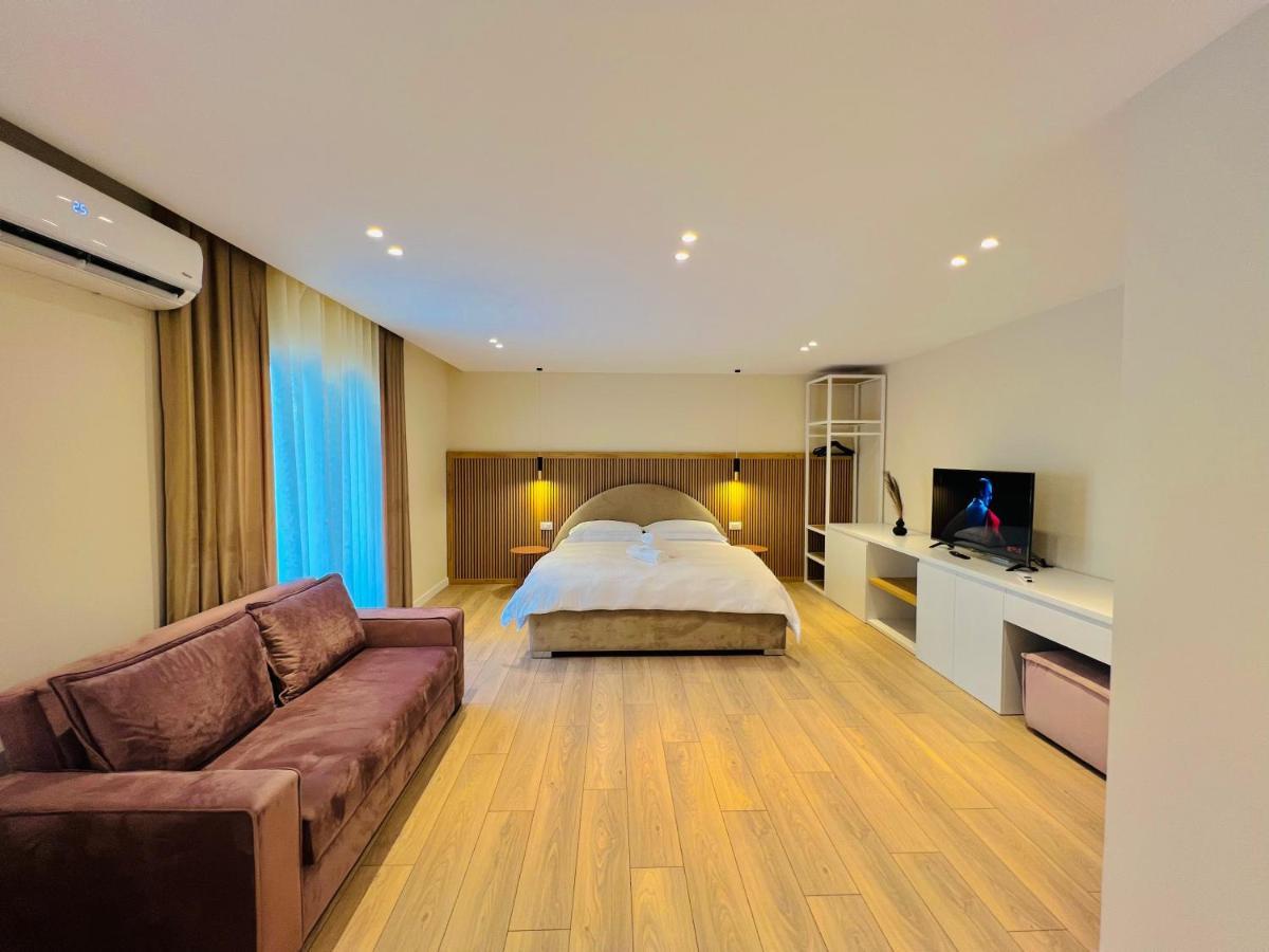 Tirana Center Hideaway Leilighet Eksteriør bilde
